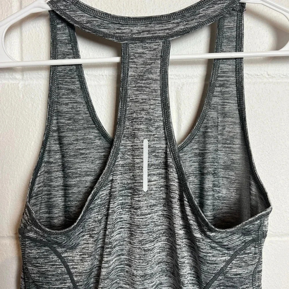 Reebok Grey Athletic Tank Size S‎ - Picture 8 of 9